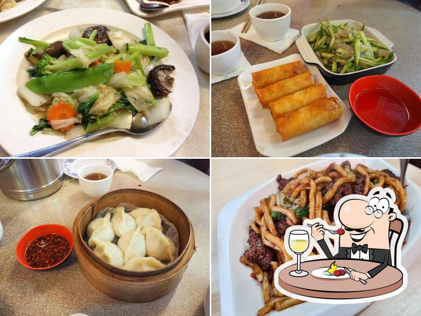 Papa Han's Chinese Dumpling and Noodle Restaurant, 323 Anzac Parade in