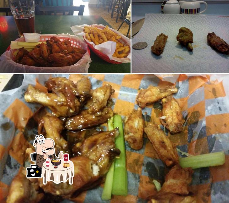 Wings Xpress, 5227 Clinton Hwy in Knoxville Restaurant menu and reviews