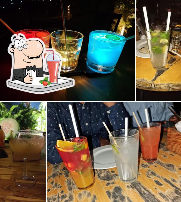 Diirrty Martini Kitchen & Cocktail Lounge, Hyderabad, Alcazar Mall