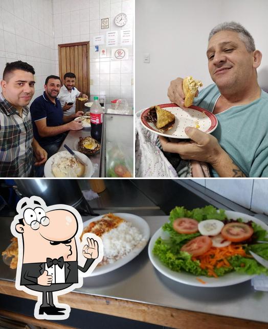 Look at this photo of Lanches Rota do Frango