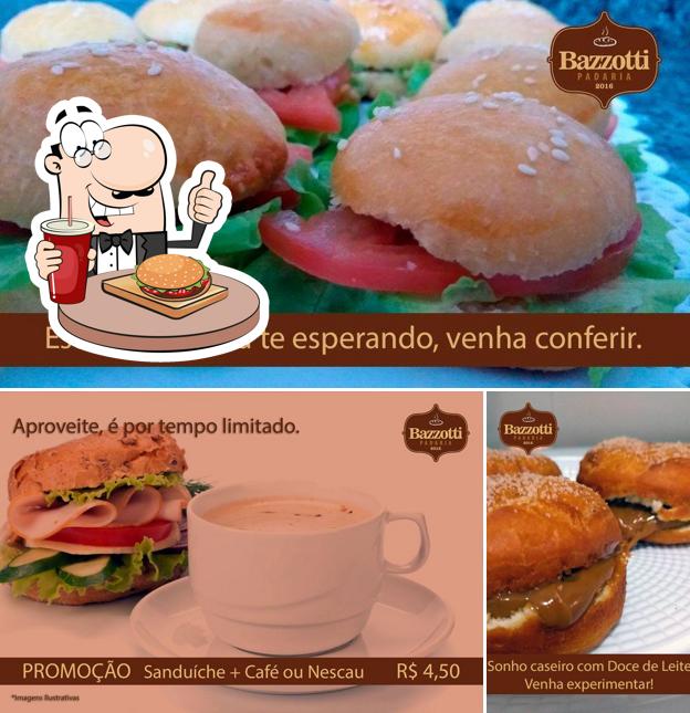Experimente um hambúrguer no Padaria e Confeitaria Bazzotti
