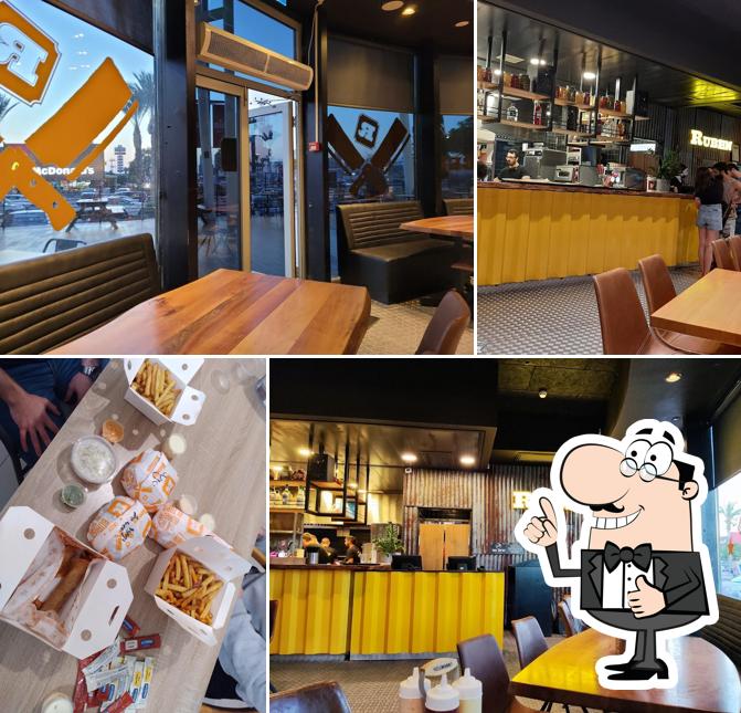 best-restaurants-in-big-beer-sheva-mall-restaurant-guru