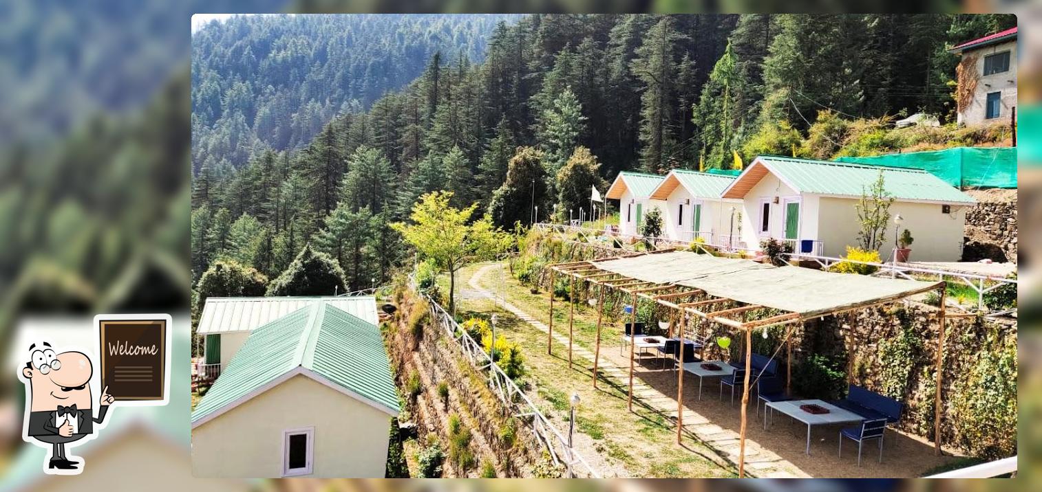 Small Victories Mountain Stay & Cafe
