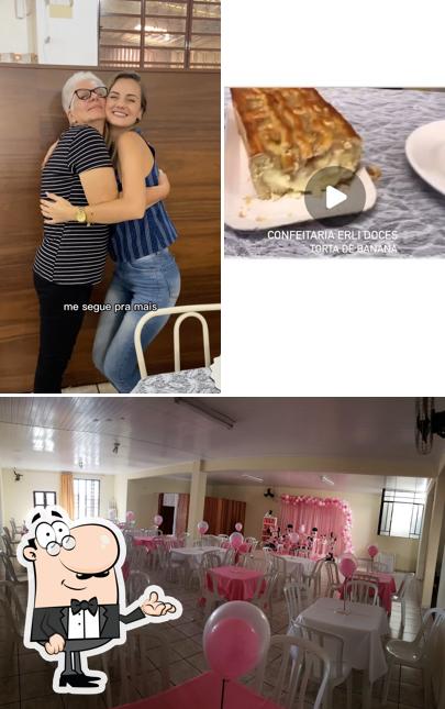 Veja imagens do interior do Confeitaria Erli Doces