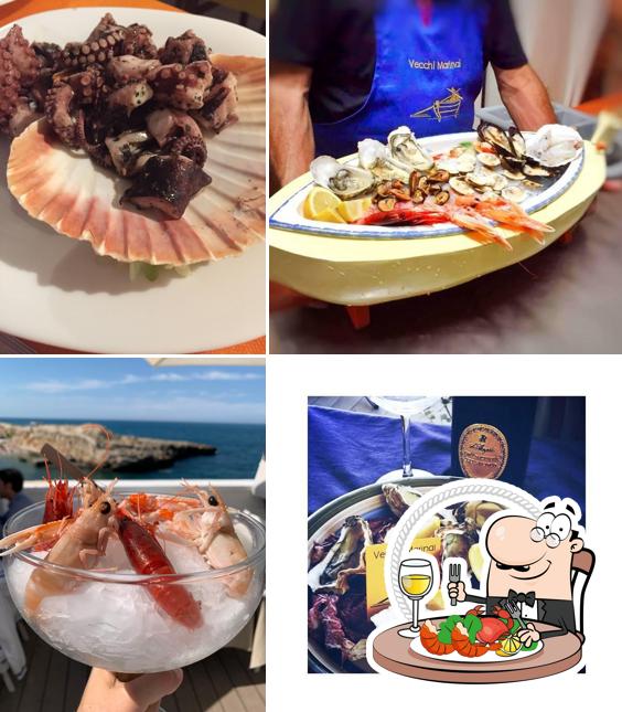 Ordina tra i vari pasti di mare disponibili a Da Vittorino by Vecchi Marinai