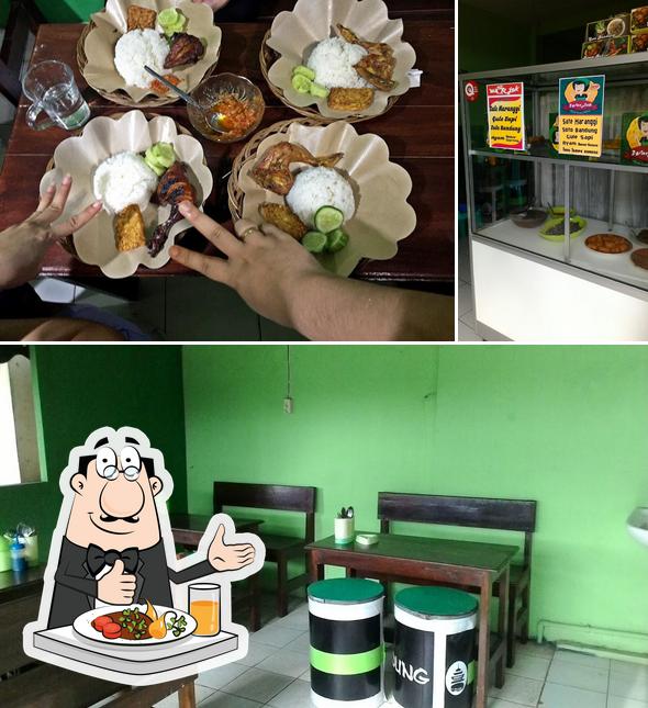 Check out the photo displaying food and interior at WARJOK (Warung Pojok)