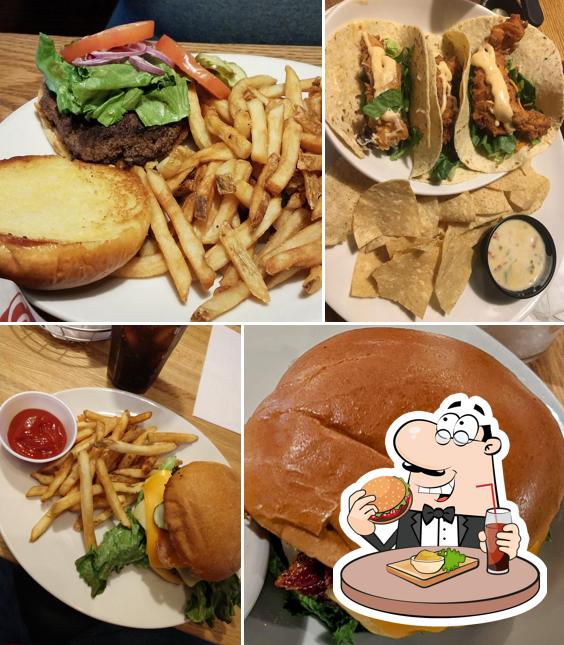 Best chicken salads in Lubbock restaurants, summer 2024 Restaurant Guru