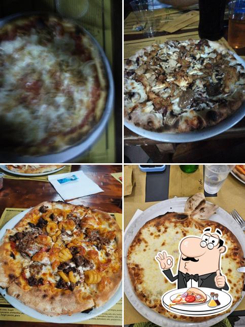 Scegli tra le svariate varianti di pizza