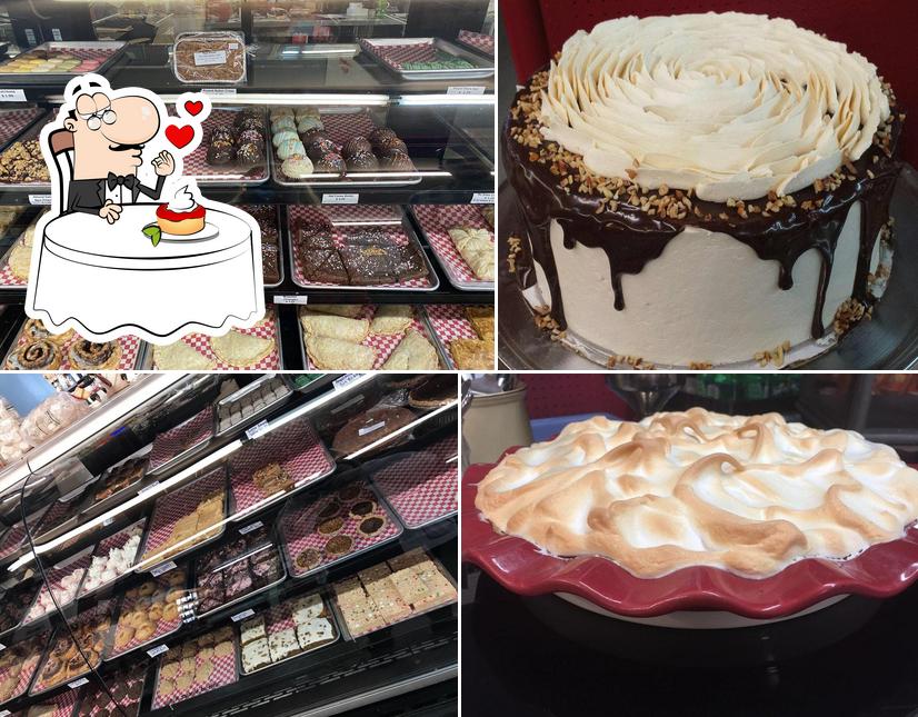 The Mercantile Cafe / Sweet Simplicity Bakery / Ice Cream Shop offers a variety of desserts