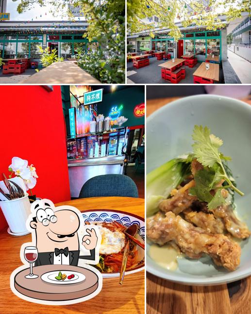 La foto della cibo e esterno di Kao Thai Street Food
