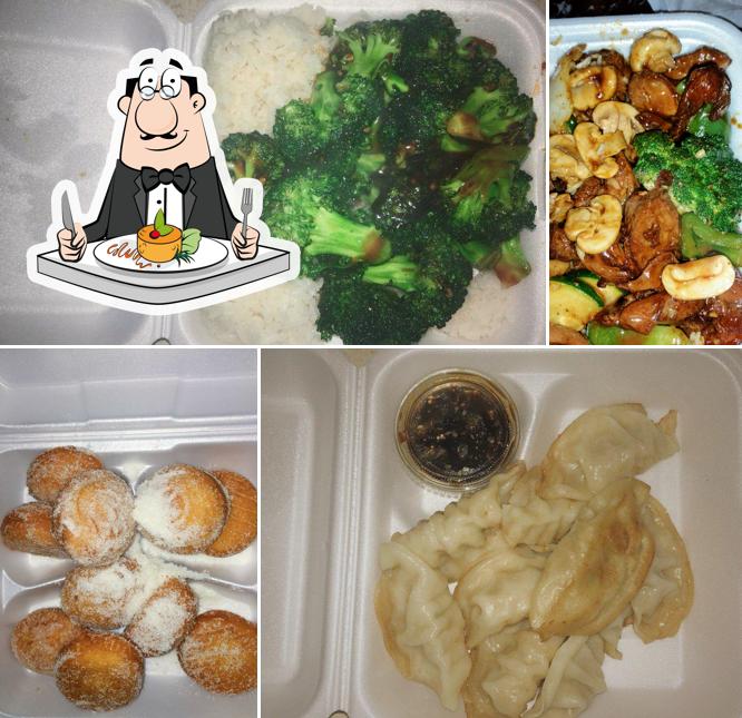 Egg Roll King Chinese Restaurant, 1314 Montgomery St in Savannah