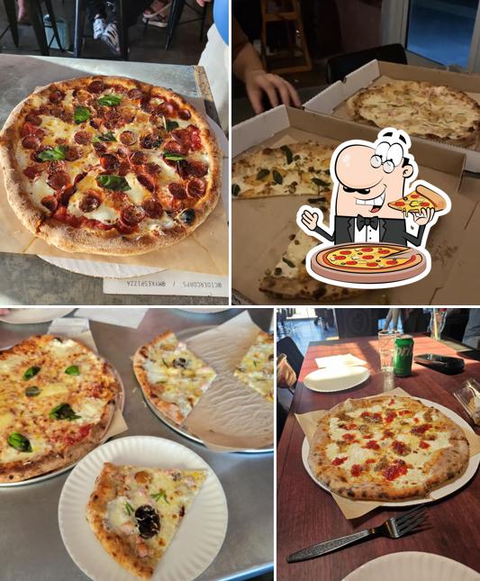 Myke's Pizza in Mesa - Restaurant menu and reviews