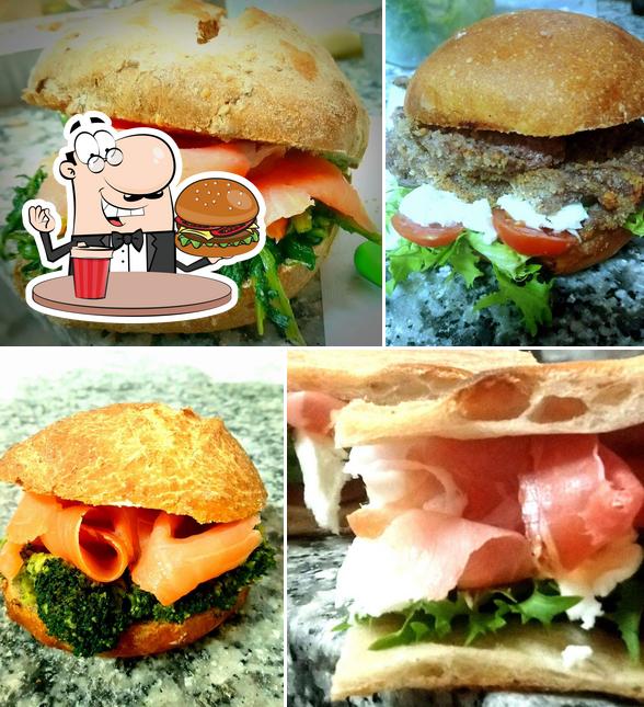 Ordina un hamburger a Pizzeria DA.MA