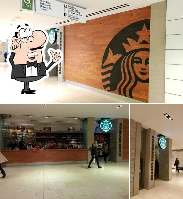 El interior de Starbucks