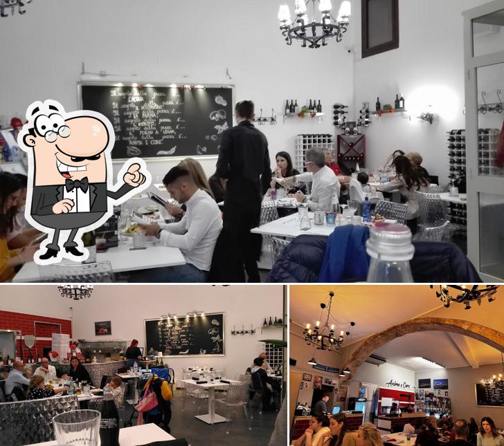 Dai un'occhiata agli interni di Pizzeria Anima e Core