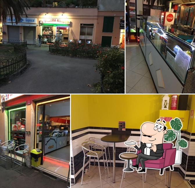 L'intérieur de Euro star pizzeria keba حلال