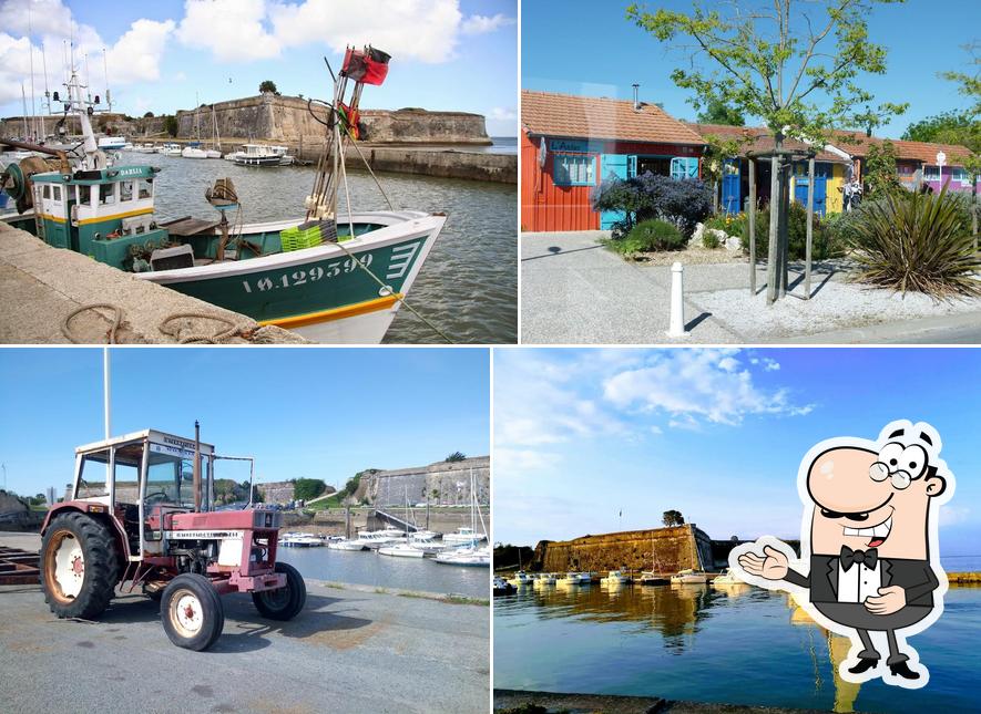 Voir la photo de restaurant du port