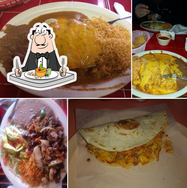 La Charreada Mexican Restaurant in Uvalde Restaurant menu and reviews