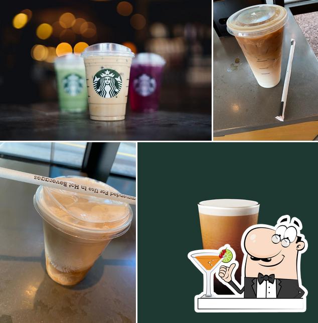 Starbucks, 3025 E Main St in Mohegan Lake Restaurant menu and reviews
