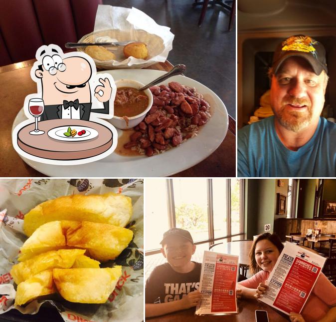 Willie's Duck Diner in West Monroe Restaurant menu and reviews