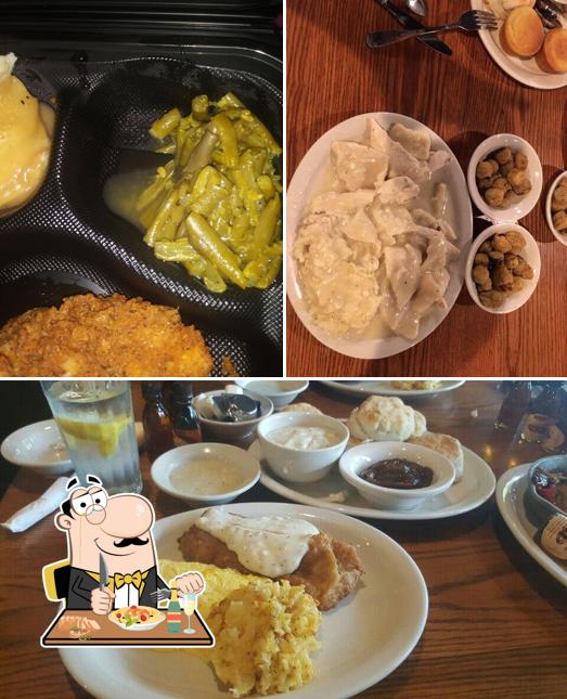 Platos en Cracker Barrel Old Country Store