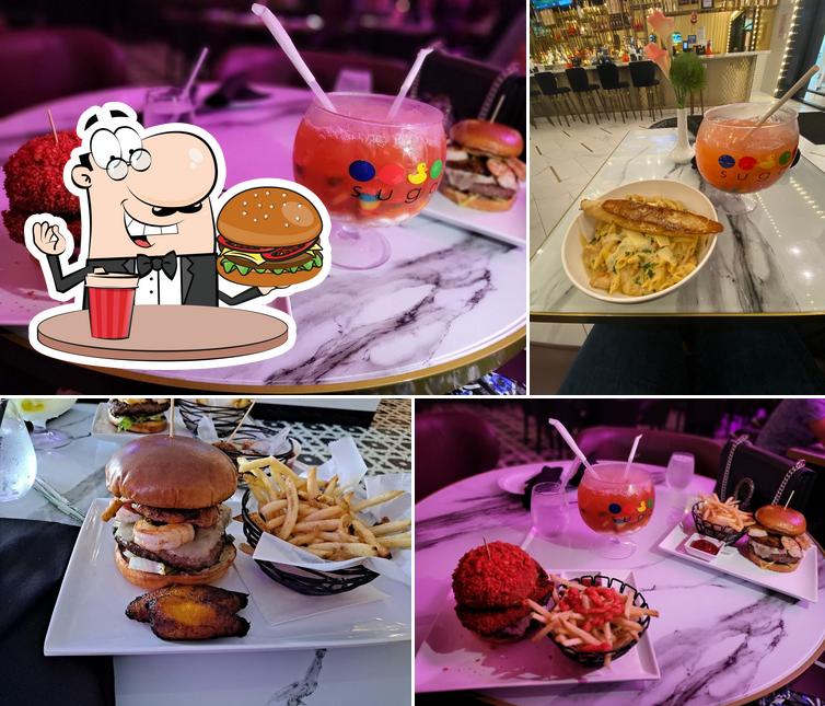 Order a burger at Sugar Factory - Queens