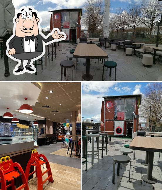 L'intérieur de McDonald's