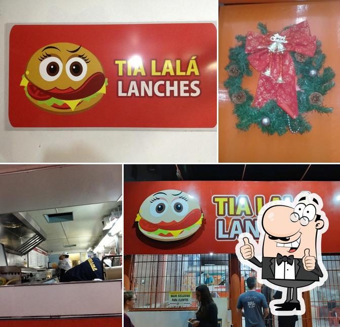 Here's a picture of Tia Lalá lanches