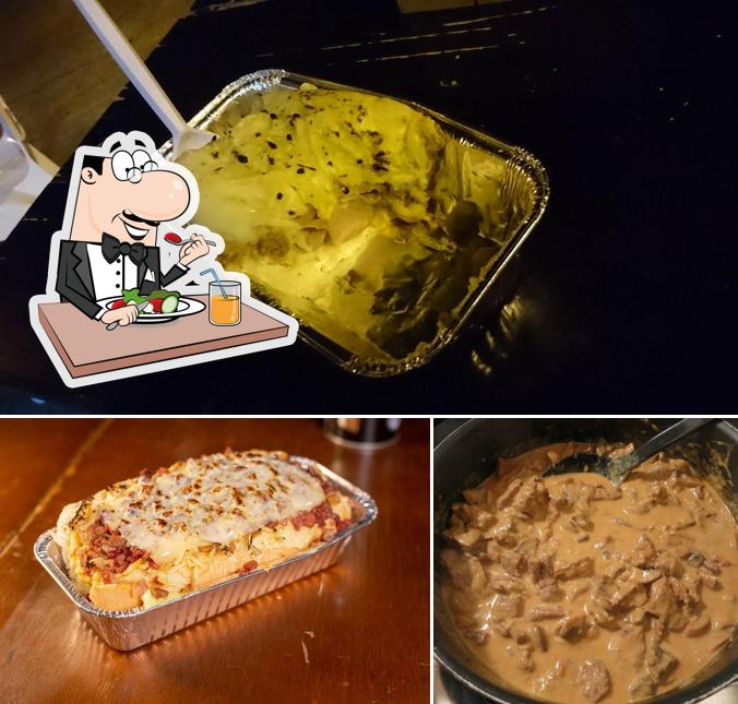 Platos en Aco's Dog