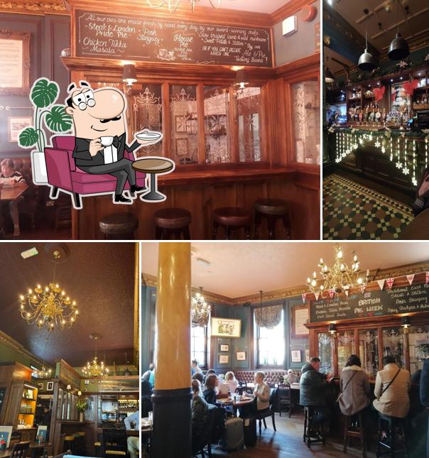 The Hung Drawn & Quartered, EC3 in London Restaurant menu and reviews