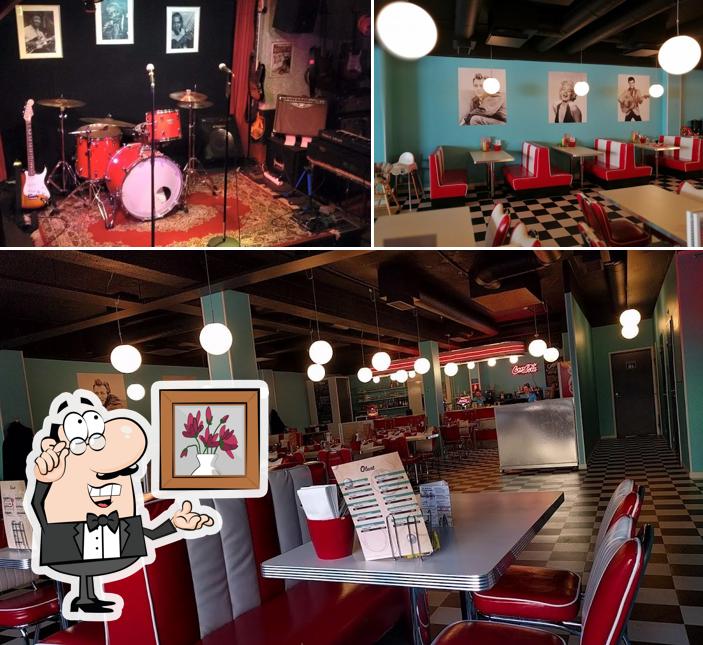 Check out how Rock'n Roll Diner looks inside