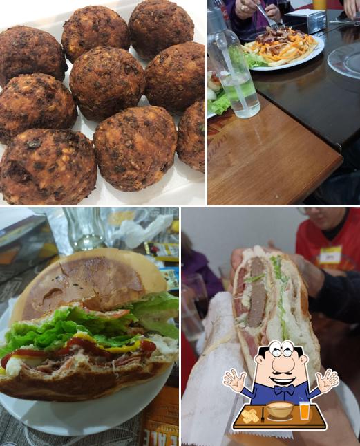 Comida em Lanchonete Nestor