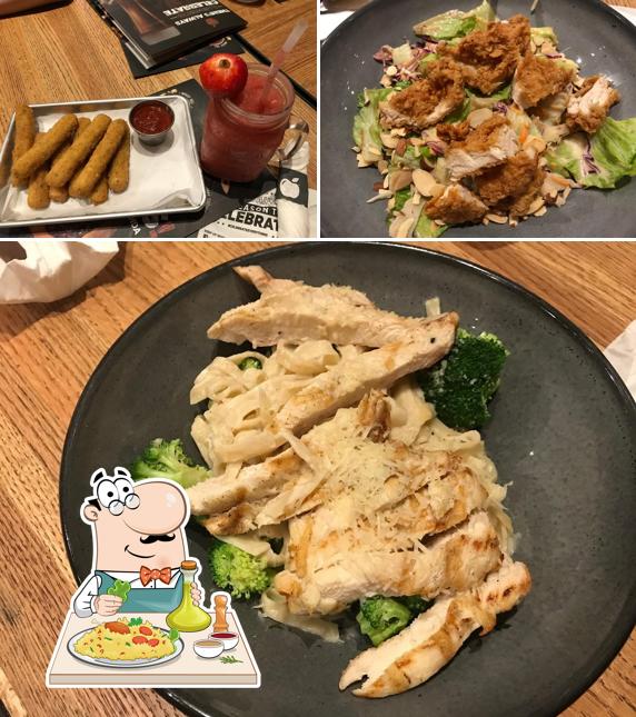 Applebee's Pueblo Serena restaurant, Monterrey Restaurant reviews