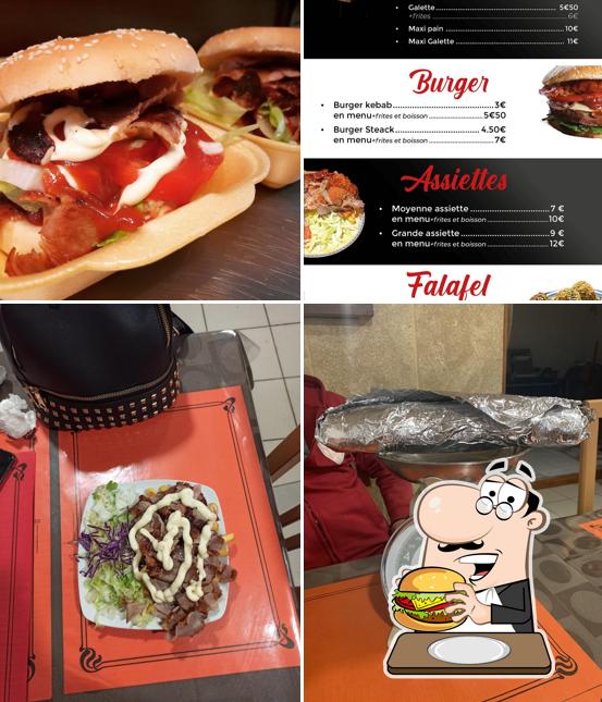 Prenez un hamburger à Chez Sad Tacos