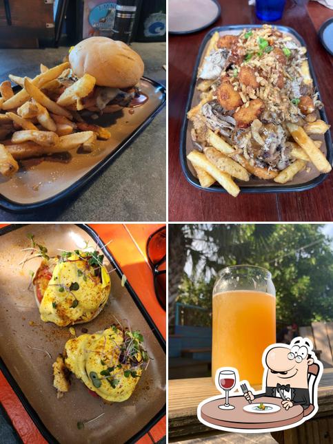 4th Street Fillin Station in Cocoa Beach Restaurant menu and reviews