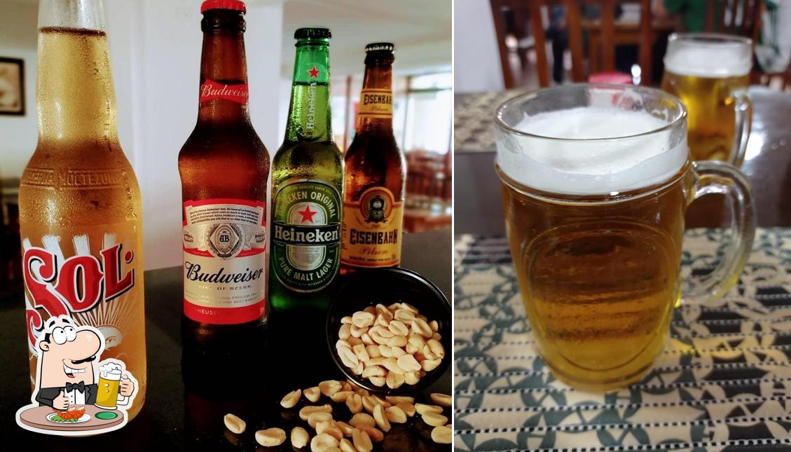 Você pode tomar uma tulipa de cerveja leve ou escura