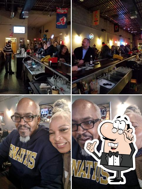 Emerald Isle Lounge, Euclid - Restaurant menu, prices and reviews
