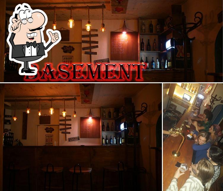 Basement Bar, Tbilisi, David Agmashenebeli Str. 193 Restaurant reviews