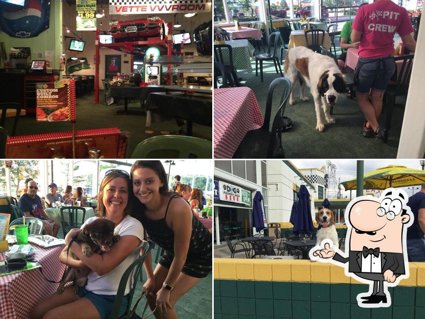 Quaker Steak & Lube, 8071 Peach St in Erie Restaurant menu and reviews