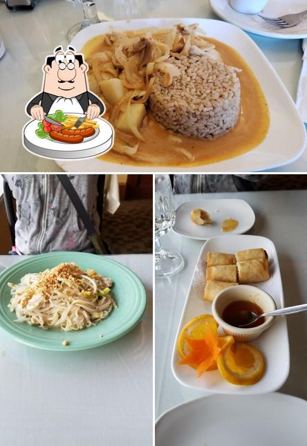 Food at Thai Dish