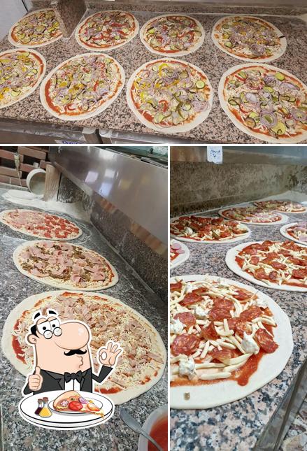 Prova una pizza a Pizzeria 5 stelle