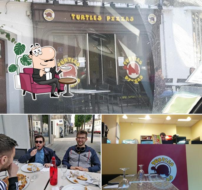 L’image de la intérieur et nourriture concernant Turtles Pizza