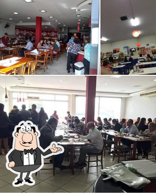 Veja imagens do interior do Degusti Restaurante