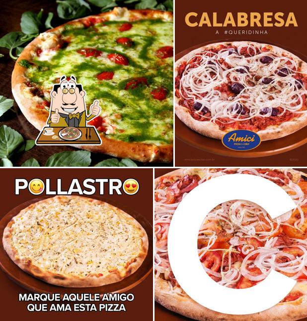 Consiga pizza no Amici Pizza & Cibo