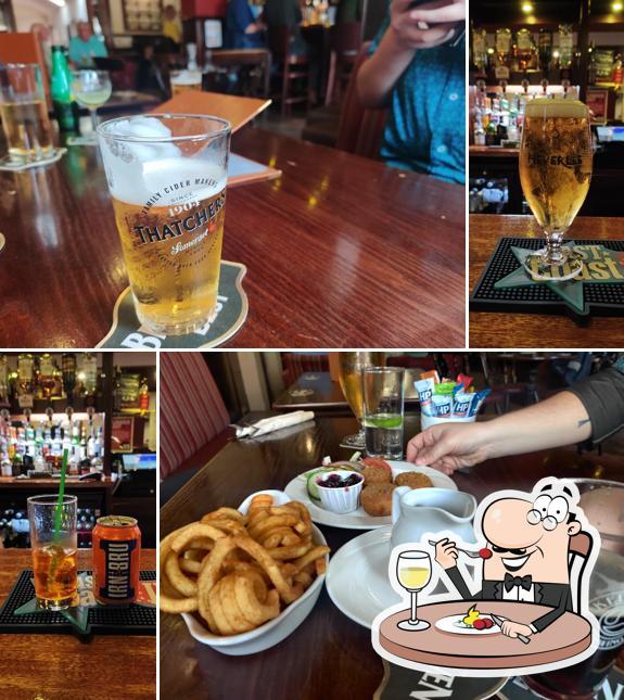 Frasers Bar in Millport Restaurant reviews