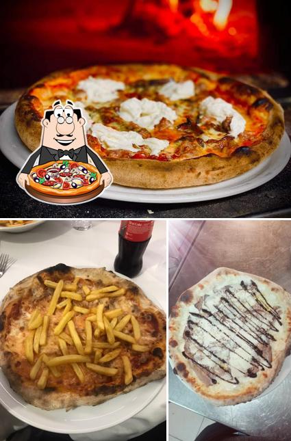 Scegli una pizza a Pizzeria Ristorante Atleti