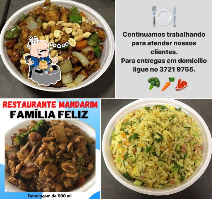 Comida em Restaurante Mandarim