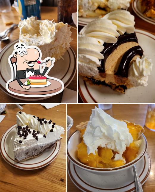 Banning's Restaurant & Pie House in Tigard Restaurant menu and reviews