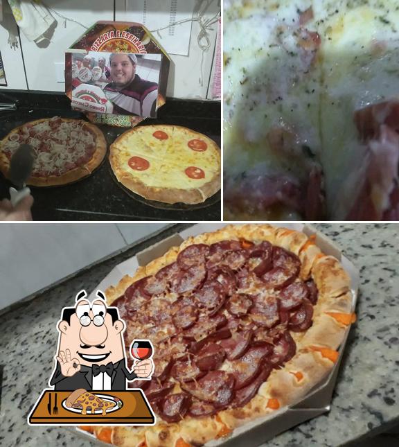 No Pizzaria Cardoso, você pode desfrutar de pizza