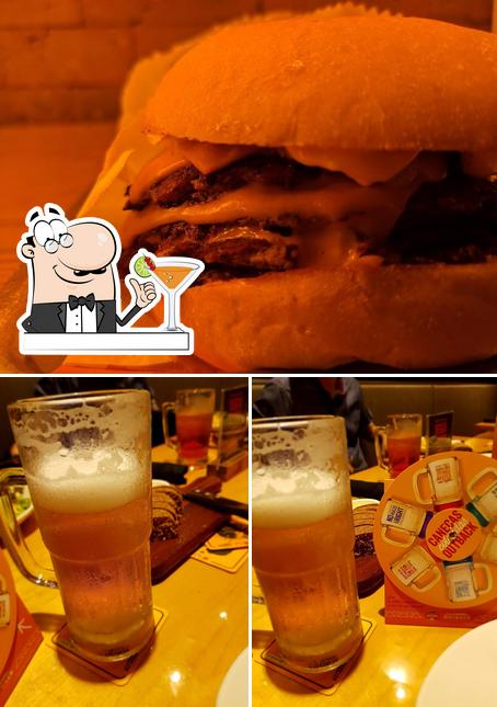 A imagem da bebida e cidadãos no Jerónimo Smashed Burger